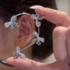 Серебристый (бант, левое)