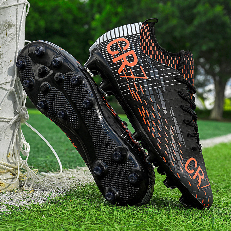 2025 nuevos zapatos de fútbol para estudiantes de corte bajo de Cristiano Ronaldo transfronterizos