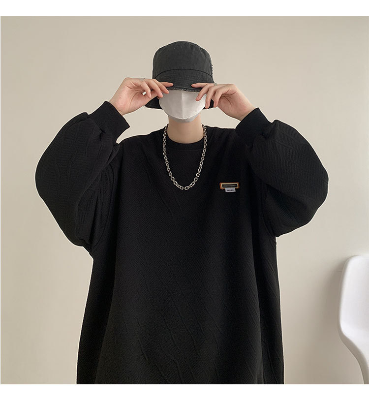 Harajuku pullover sweater in black
