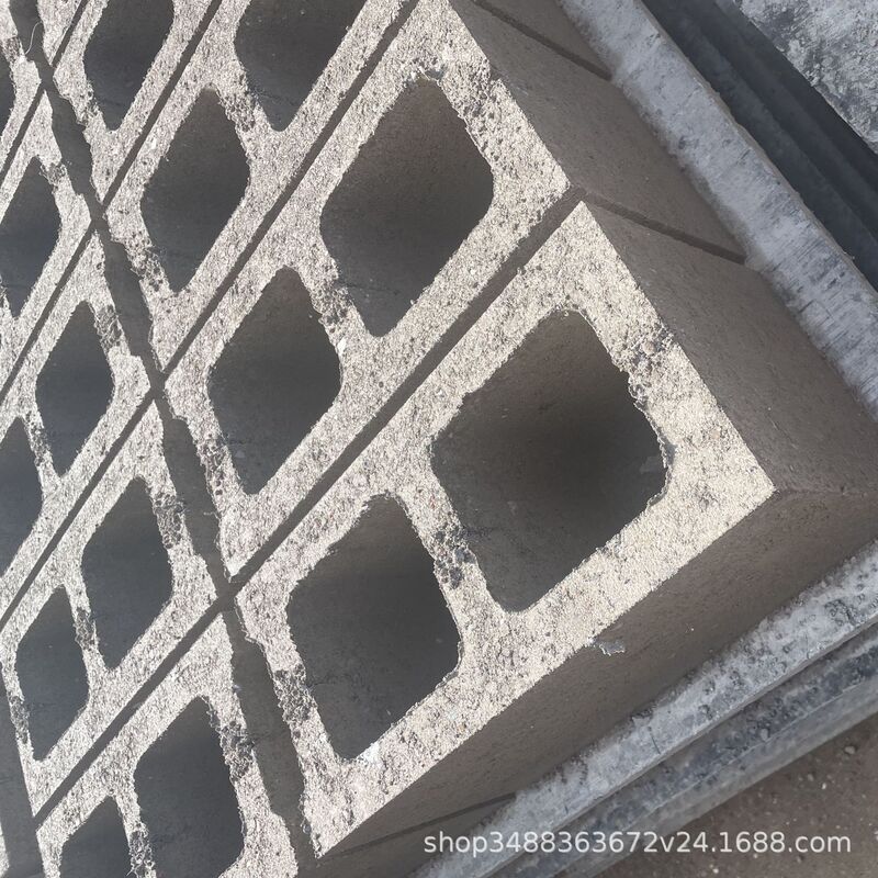 Guangdong Guangzhou Shenzhen Cement Brick Small Block Concrete Hollow Brick 39*19*19cm