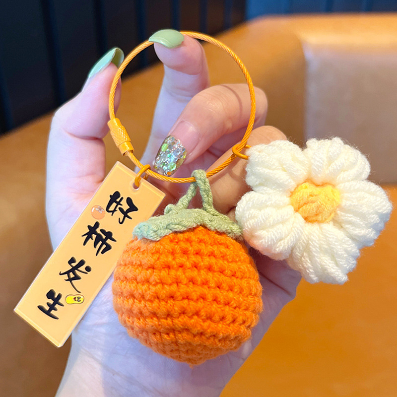 Buena noticia en línea rojo de punto clave colgante tejido lana bolsa adornos lindo femenino exquisito coche llavero