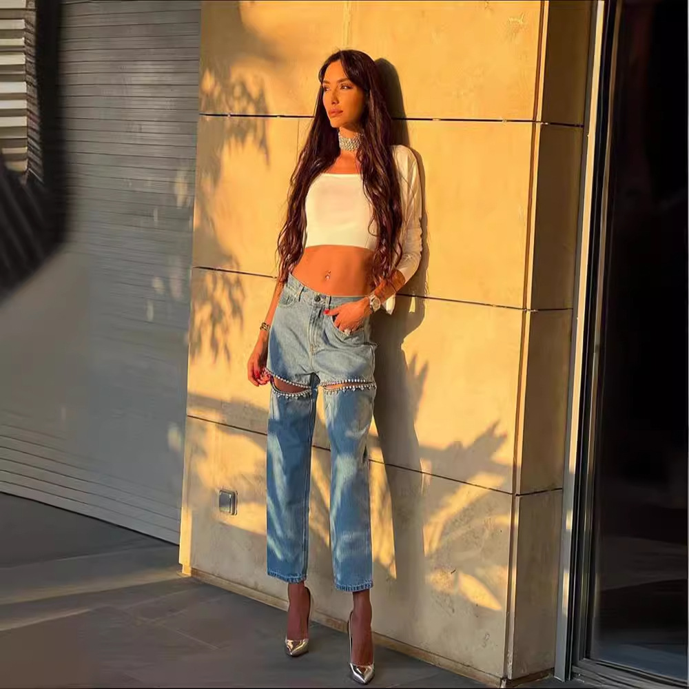 Women's Clothing Blue Ripped Straight Spring And Summer Jeans_voghion.com