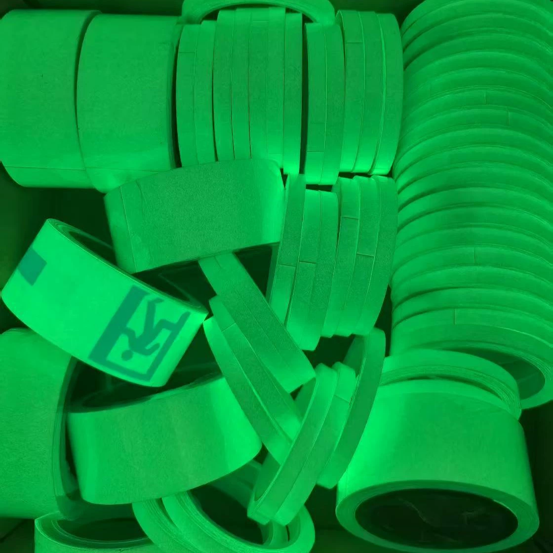 Световая лента Ночная светящийся пленка Зеленая Предупреждающая Лестница Предупреждающая Лестница Противоскользящая Светоотражающая флуоресцентная лента