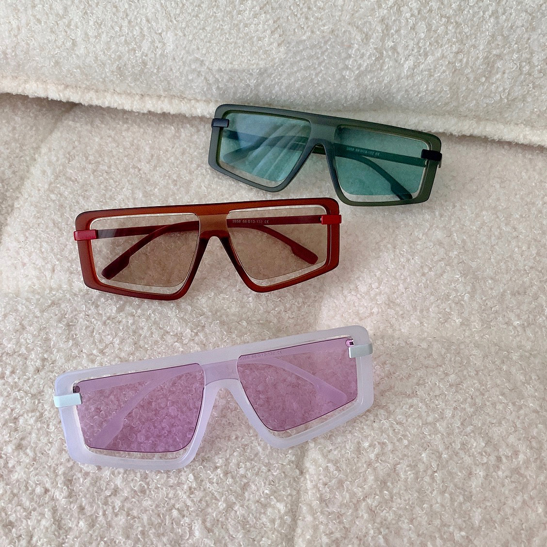 Nuevo de una sola pieza de comercio exterior marco grande gafas de sol hombres y mujeres y2g Millennium estilo caramelo color punk transfronterizo gafas de sol fabricante