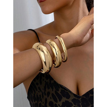 F 34132 Gold exaggerated metal bracelet set ��ɫ���Ž�������