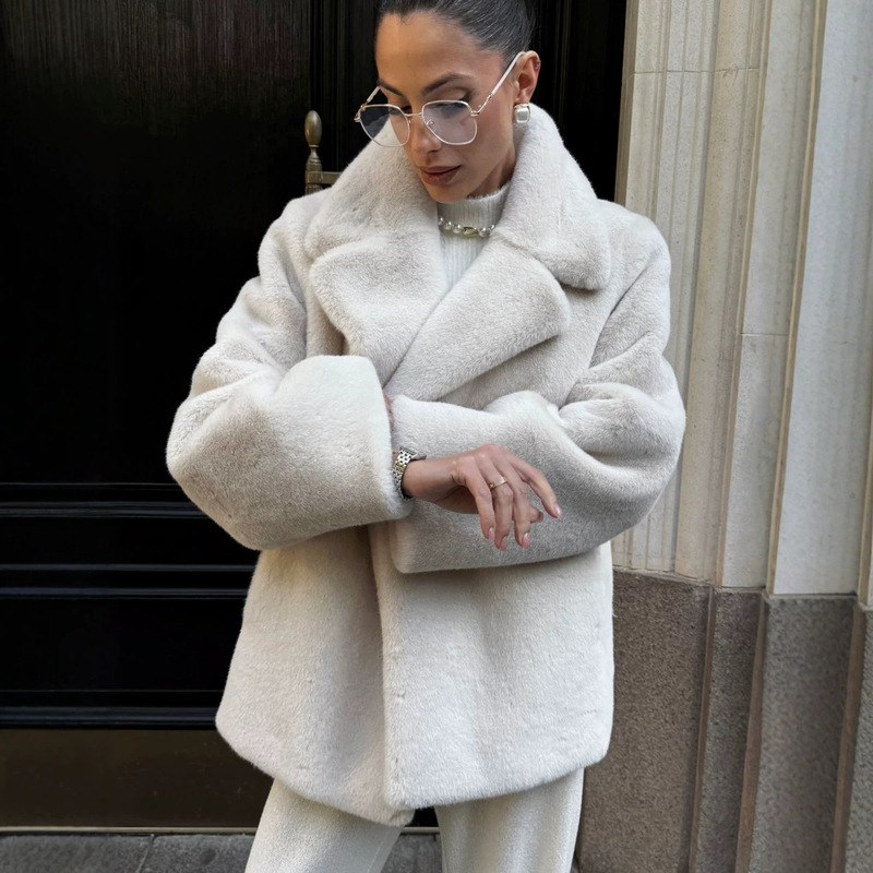 Russian Cross-Border Foreign Trade Winter Faux Fur Coat for Women, New Style Faux Mink Coat, Eco-Friendly Fur Coat, Thick Russian Cross-Border Foreign Trade Winter Faux Fur Coat for Women, New Style Faux Mink Coat, Eco-Friendly Fur Coat, Thick