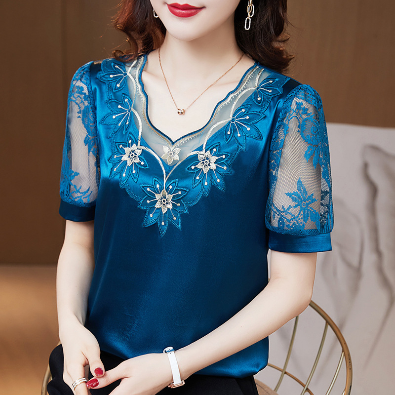 Plus-Size Elegant Stretch Satin Lace Patchwork Inner and Outer Wear Short-Sleeve Chiffon Blouse for Women, Summer 2025, Stretchy and Slim-Fit