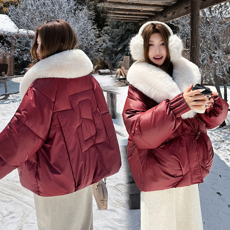 2025 Korean-Style Cotton Coat with Large Fur Collar for Women, Fashionable New Short Winter Thickened Jacket 2025 Korean-Style Cotton Coat with Large Fur Collar for Women, Fashionable New Short Winter Thickened Jacket