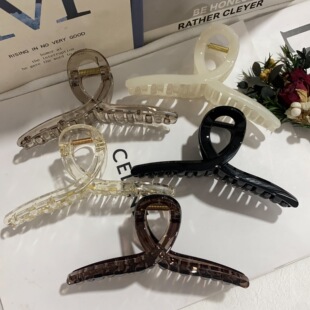 �ļ�ͨ�ÿ�r�к��s13���״�̖ץ�A���|�ٴ�߼���Ů�l�������~�A