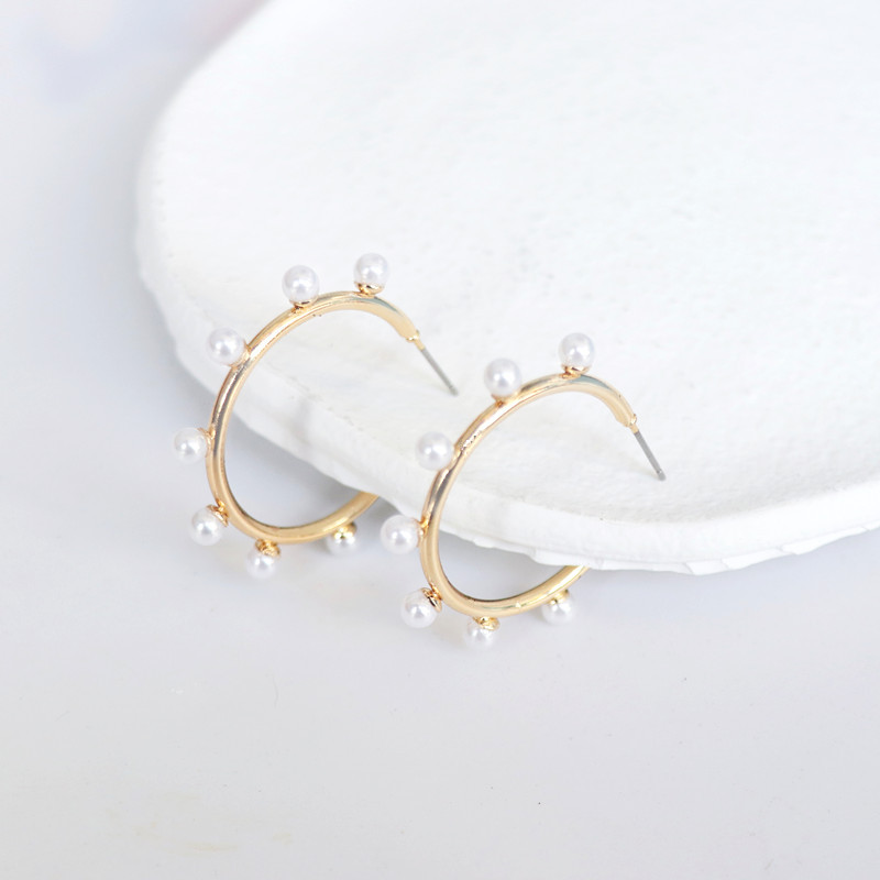 1 Pair Fashion C Shape Plating Alloy Artificial Pearls Hoop Earrings display picture 5