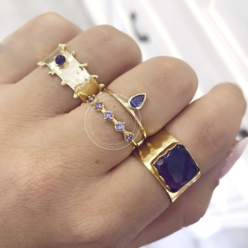 New Elegant Copper Ring Tail Ring With Purple Round Zircon Plated 18k Gold Fashion Female Ring Wholesale display picture 3