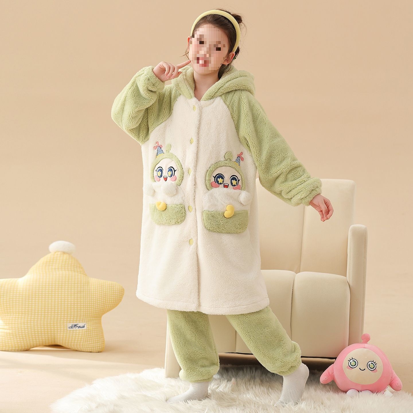 秋冬季儿童睡衣女孩加厚珊瑚绒中长款女童法兰绒套装中大童家居服