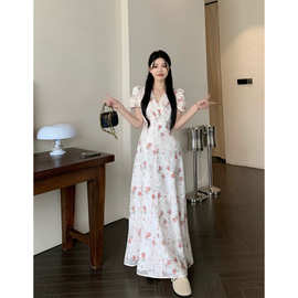 大码挂枝海棠碎花V领长款连衣裙女法式温柔泡泡袖气质设计感裙子