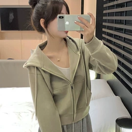 女式卫衣;连衣裙;女式T恤