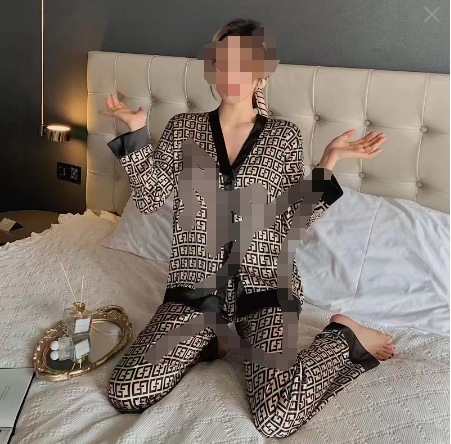 [긴팔 + 팬츠] 블랙 G