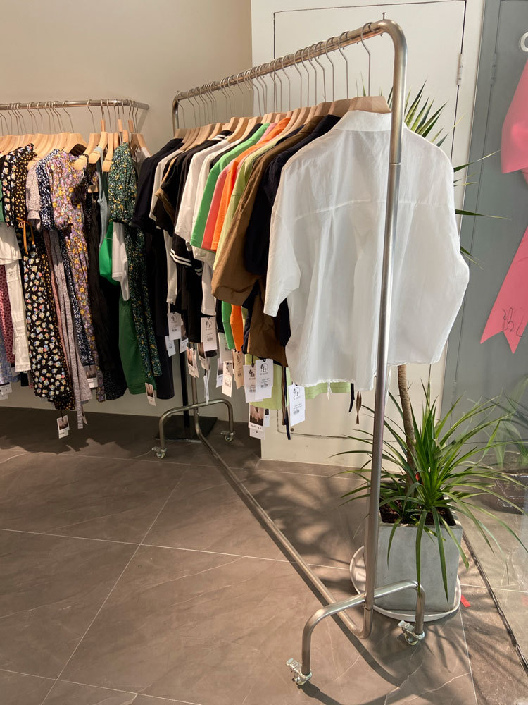 不锈钢落地衣架