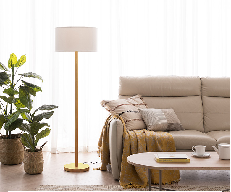 现代简约实木落地灯客厅沙发旁边北欧木头布艺暖光照明落地式