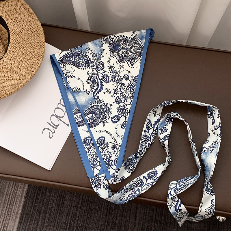 Toalla triangular con cintura, bufanda de seda con flor de anacardo retro, sensación de alta gama, cortina de pedo apilada multifuncional de verano, diadema de todo fósforo