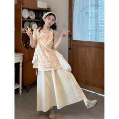 夏日穿搭一整套装女绝美小个子蕾丝拼接碎花背心上衣半身裙两件套