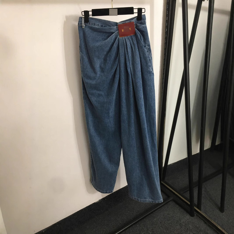 25 Cross-Border Hot-Selling New Popular Logo Leather Label Decorative Letters Pleated Waist Wide-Leg Carrot Pants Denim Pants