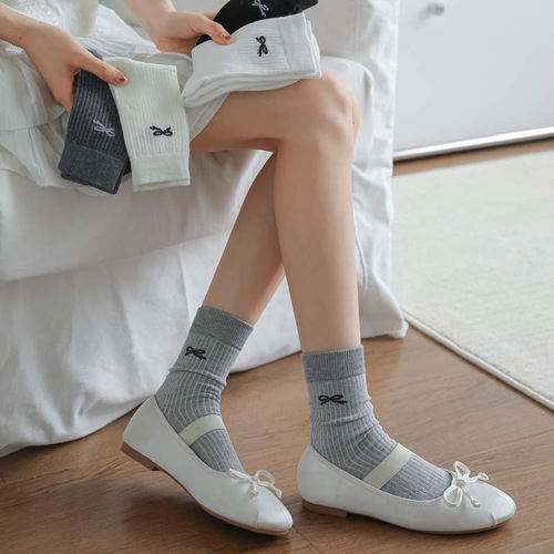 Mid-calf bowknot embroidery women's socks trendy spring and autumn style mulberry edge women's socks stylish and breathable