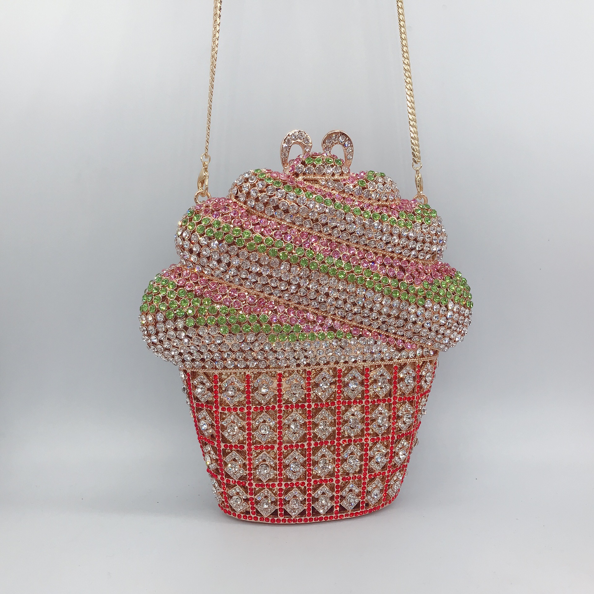 helados transfronterizos llenos de diamantes bolsas de banquete de cristal metal vacío bolsas de mano caja dura bolsas de maquillaje de mujer