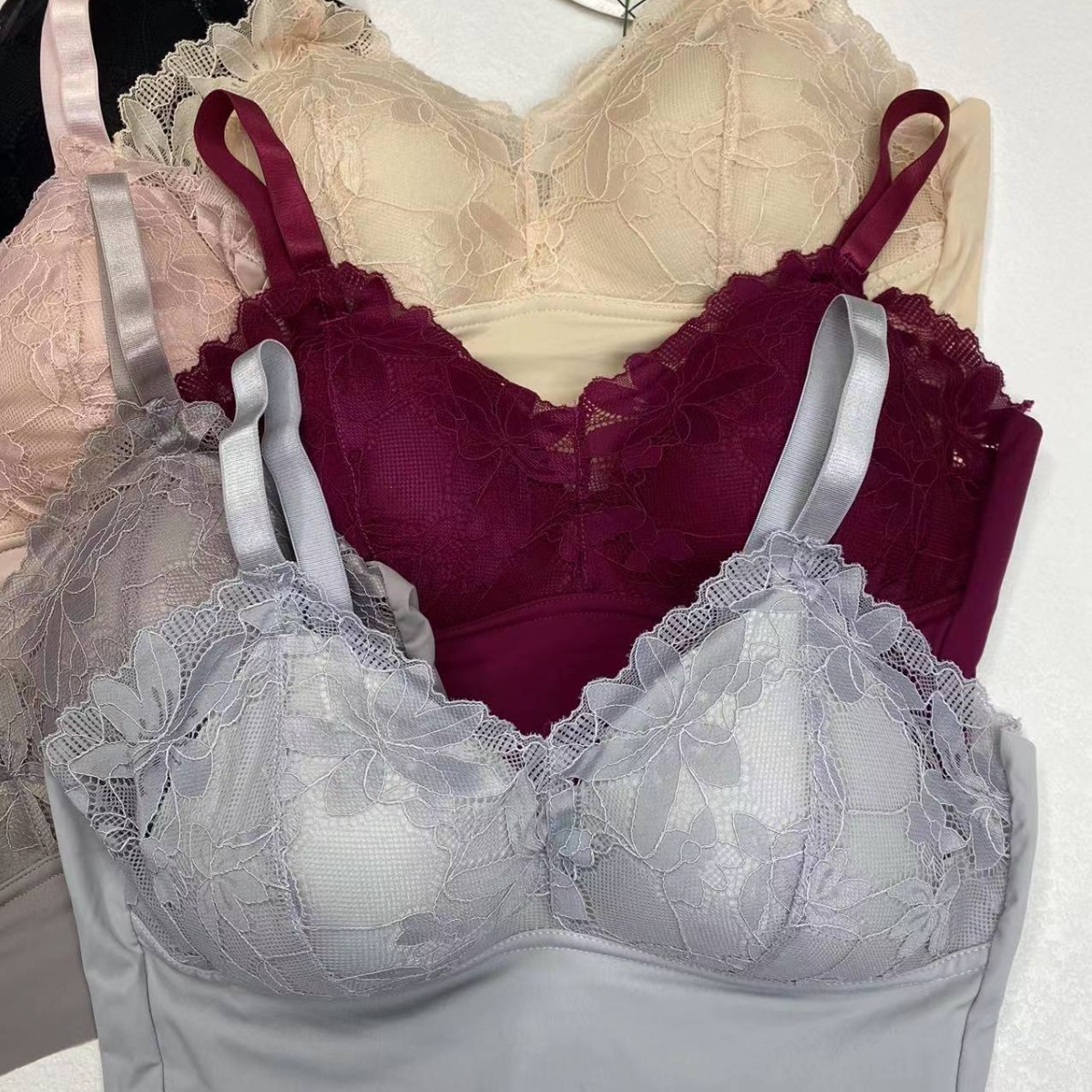 Nuevo sujetador inalámbrico moda de encaje jacquard transpirable cómodo clásico belleza volver ropa interior para las mujeres al por mayor image 6