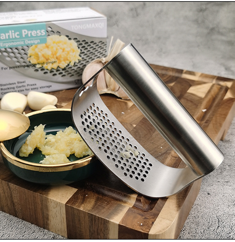 KT-015环形304压蒜器详情_13.jpg