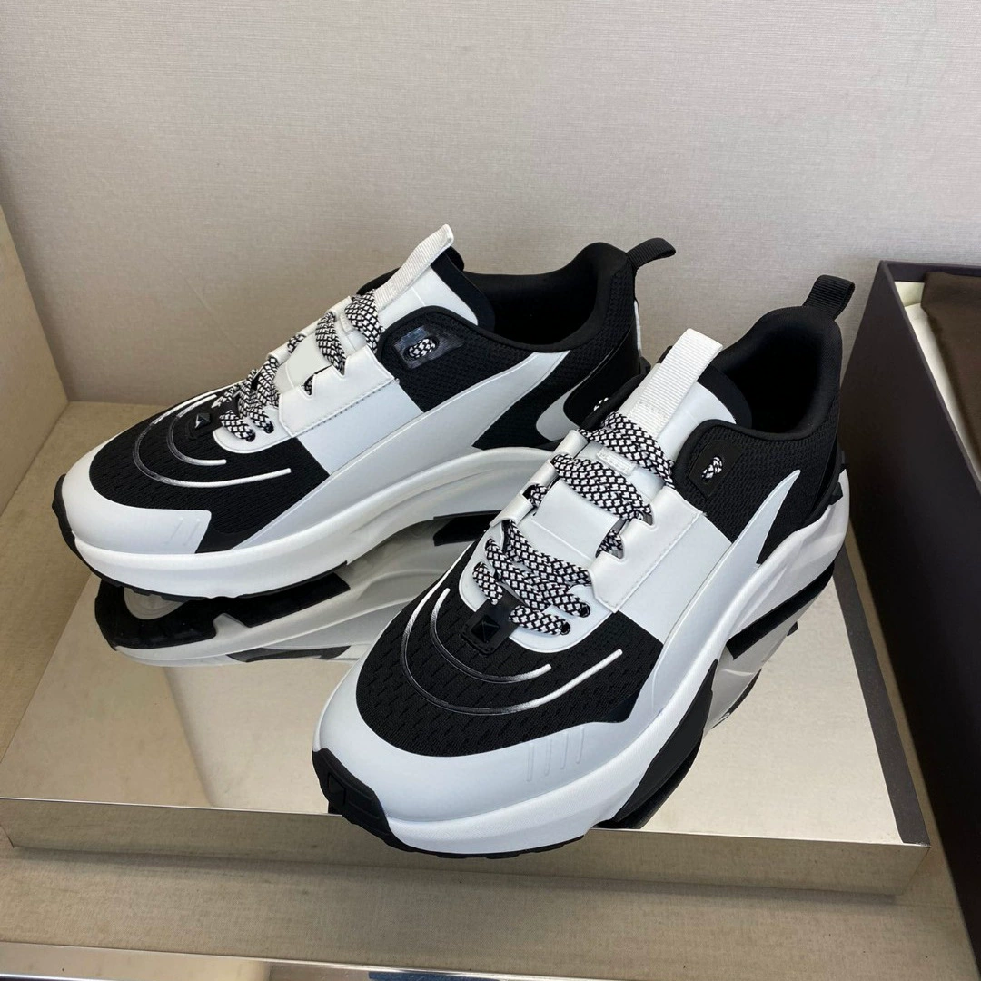 Мужская сетчатая ткань крутой прилив назад