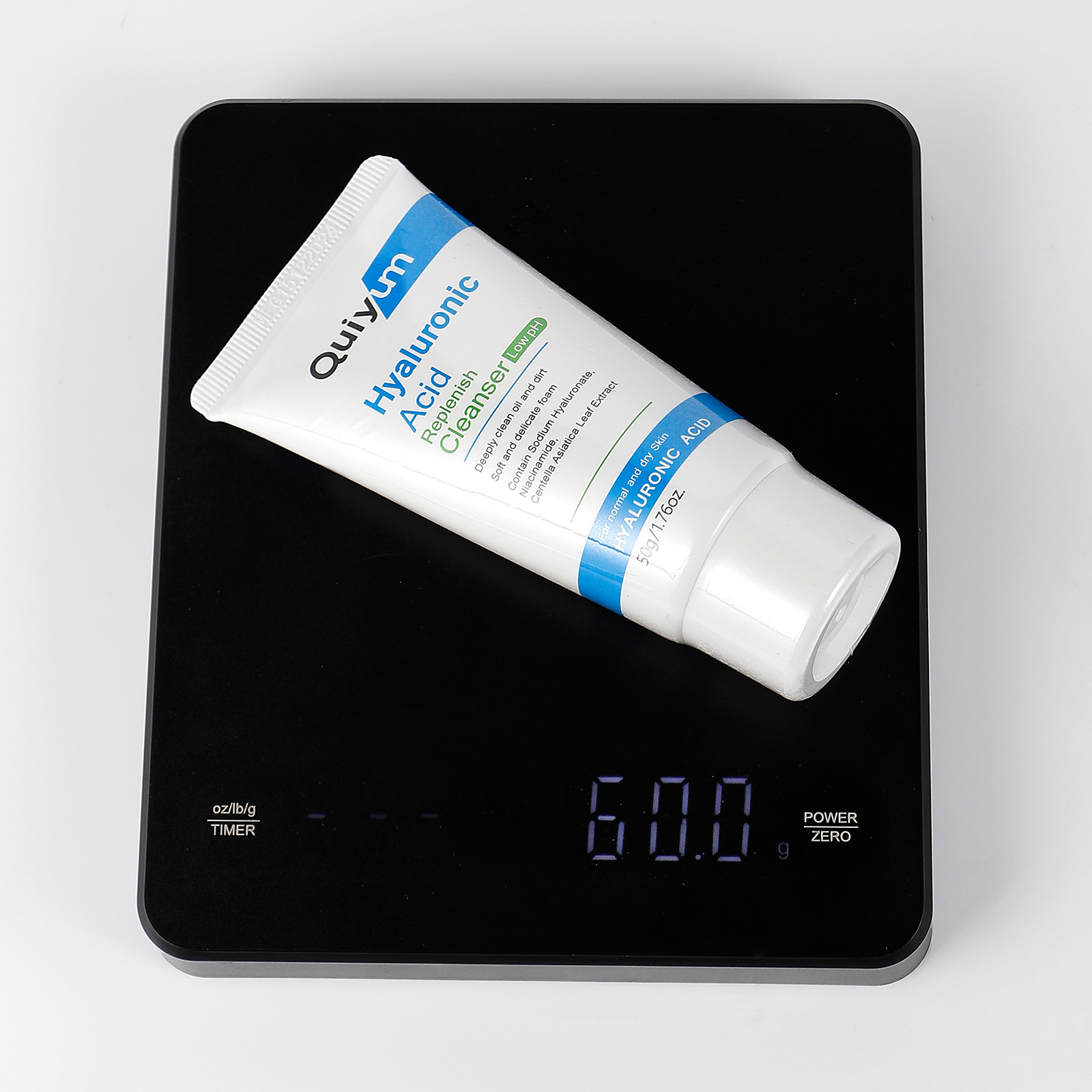 Cross-border QUIYUM Hyaluronic acid Facial Cleanser 50g Hydrating and moisturizing facial Cleanser is available for wholesale from the manufacturer Application Scenario