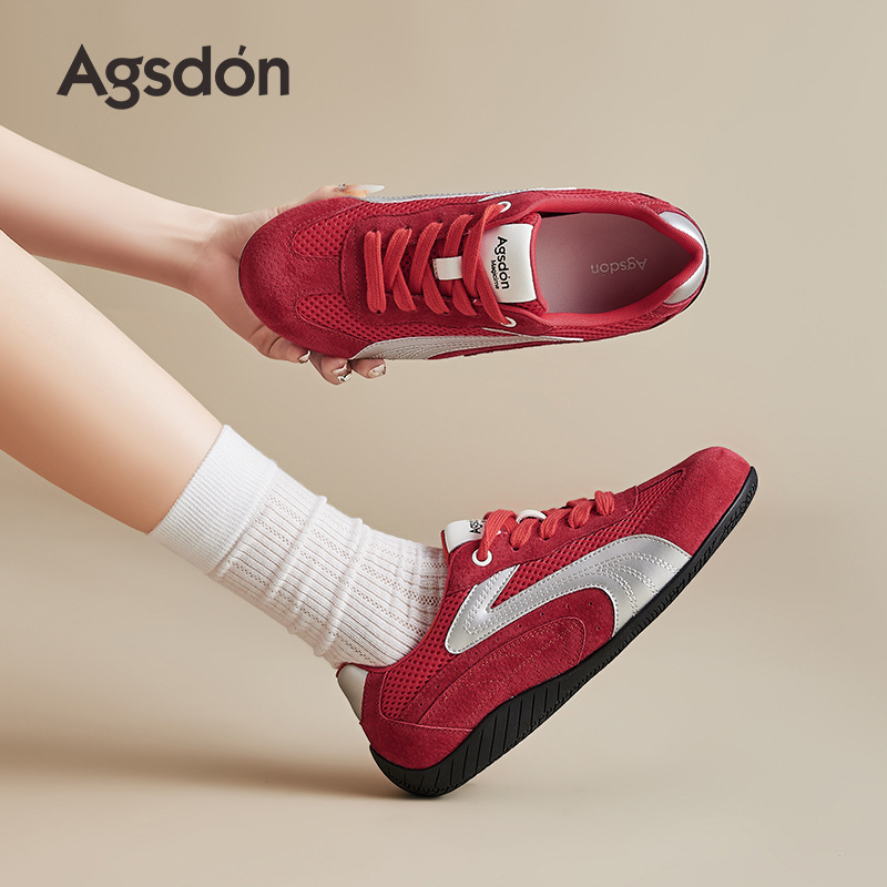 Zapatillas de entrenamiento alemanas Augusden rojas de suela gruesa para mujer, novedad de otoño 2025, estilo ballet retro clásico, zapatillas Forrest Gump