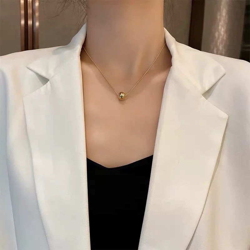 Collar de oro con cuentas redondas para mujer estilo elegante_voghion.com