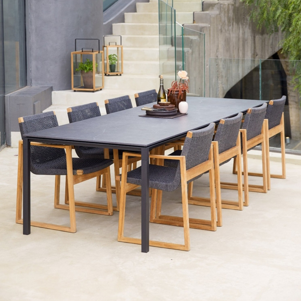 Mesa y silla al aire libre combinación de patio jardín terraza mesa moderna minimalista hotel villa impermeable solar madera maciza mesa larga