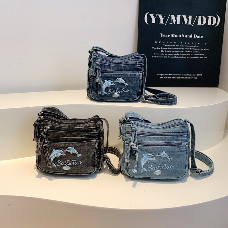 Fashionable Multi-Layer Denim Crossbody Small Bag, New Trendy Cartoon Embroidery Shoulder Bag for Women, Versatile Daily Underarm Bag