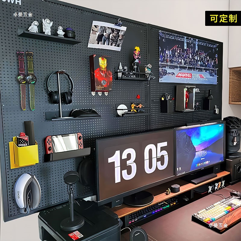 洞洞板电竞墙上隔板可定置物架书房电脑桌装饰书桌收纳架展示曼