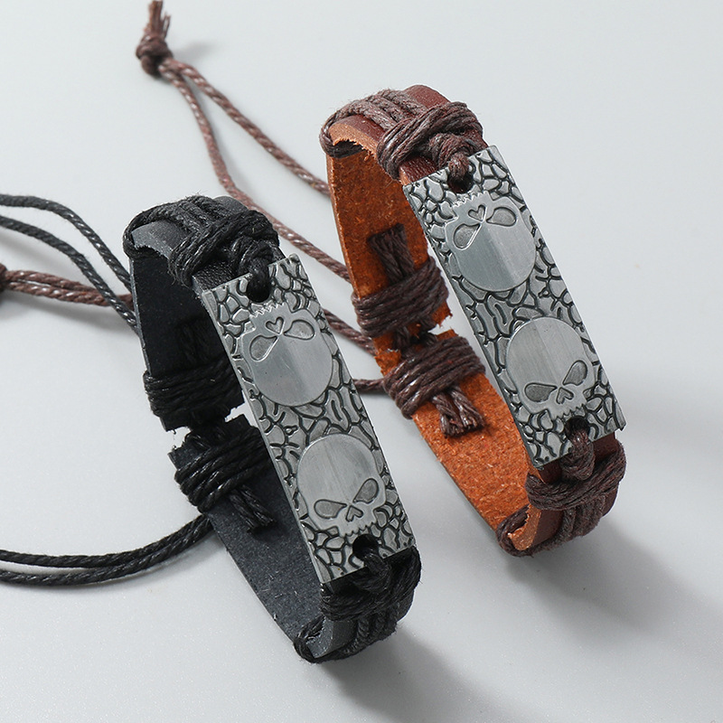 European and American new jewelry simple hand-woven leather bracelet fashion popular Halloween skull bracelet bracelet