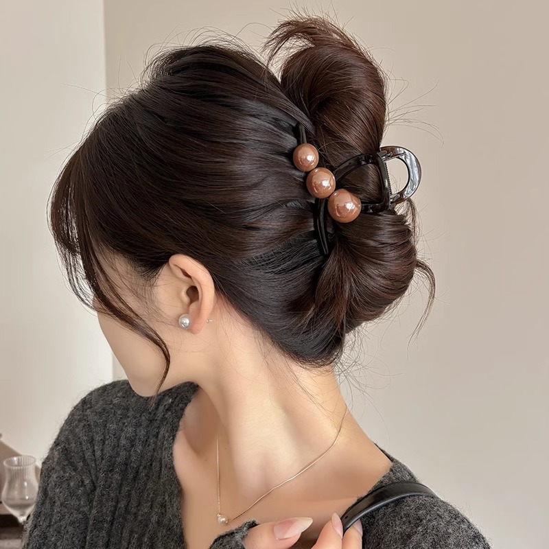 Nuevo cabello de gran tamaño más rascar broca de cabello de arco temperamento de alto nivel amoroso detrás del cerebro broca de perla tiburón