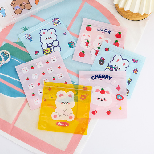 Korean cute snack seal bag girl heart bear biscuit candy small storage packaging bag candy bag