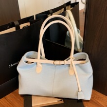 �͹�ţ�в�����������Ů2025�¿�r��Ҹ�°����e�n������ͨ�ڰ�