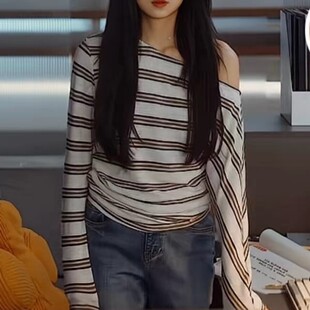 �紺������֮�ҌOǧͬ��б��l�y�L��ᘿ������＾�@�ݰٴ�t��Ů