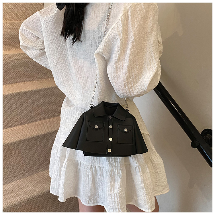 Women's Pu Leather Clothes Streetwear Square Magnetic Buckle Shoulder Bag display picture 16