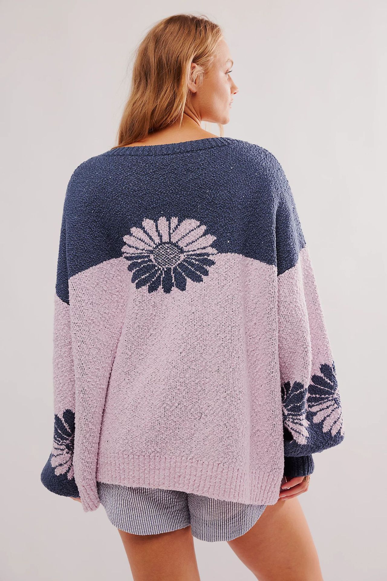 Women's Floral Wool Sweater Loose Comfortable Pullover Jumper_voghion.com
