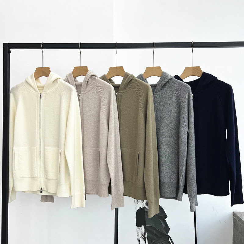 Lp New Autumn/Winter 2025 Women's Hooded Cardigan with Zipper, Raglan Sleeves, Pockets, Straight-Cut Cashmere Knit Sweater Jacket
