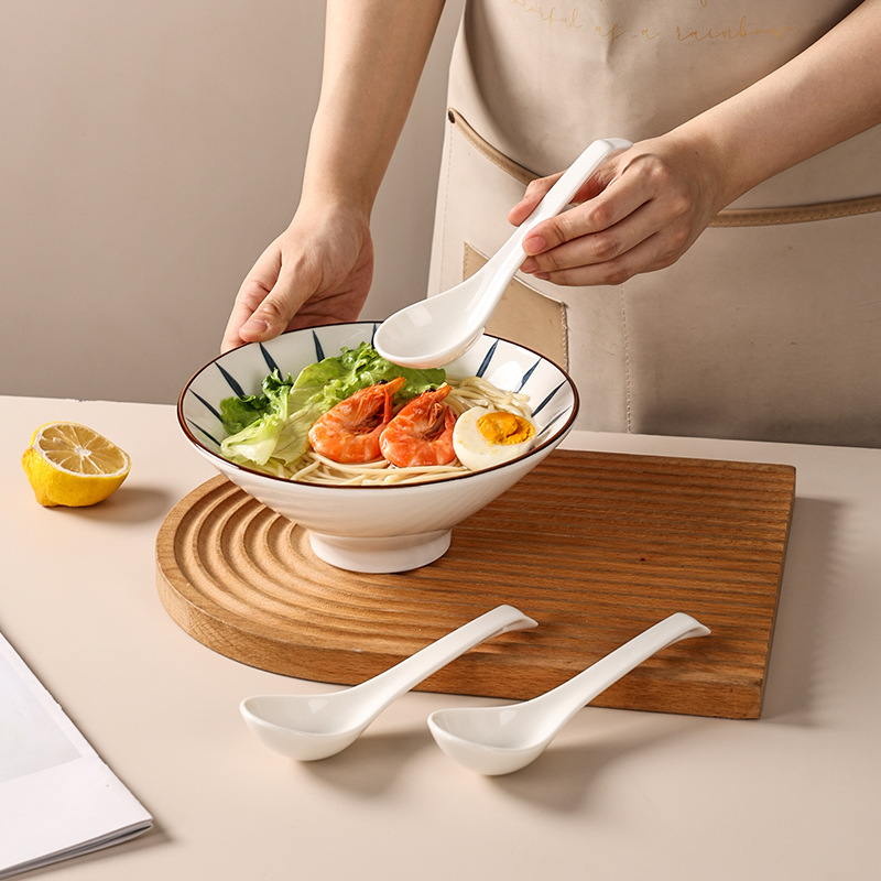 Large White Ceramic Soup Spoon With Long Handle For Home Kitchen_voghion.com