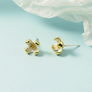 ��ʽ�滨С���OӋ��ᔾ���С��С�����r���y�Ů���h�͹Űٴ��B��