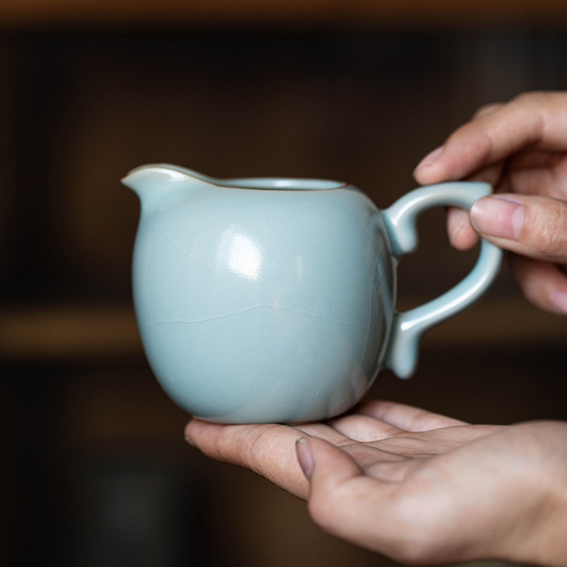 Ceramic tea cup, tea set with accessories for home use