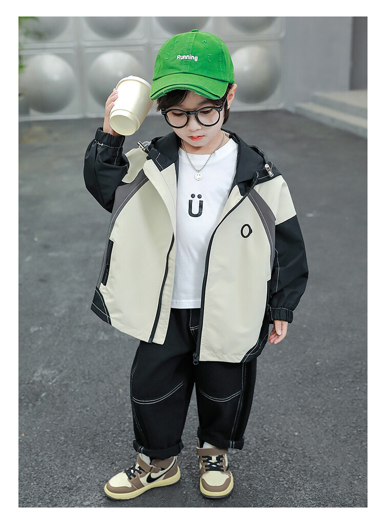 Cappotto con cappuccio colorato ricamato 2023 primavera e autunno nuovi vestiti per ragazzi Pi Shuai per bambini_voghion.com