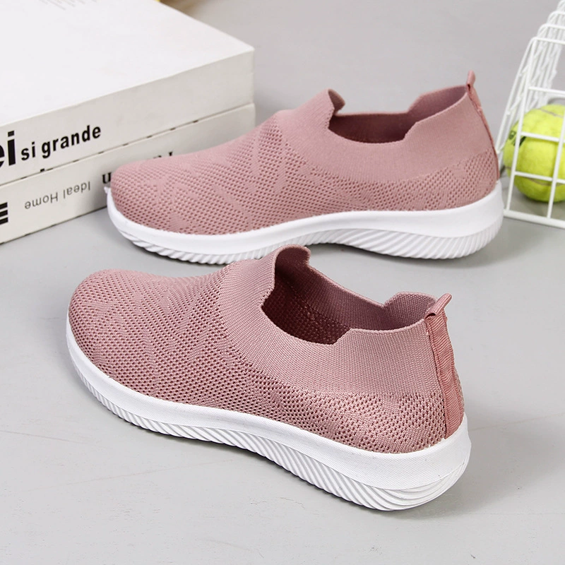 Женская обувь с мягкой подошвой дышащие кроссовки карамельного цвета повседневная обувь носки рот летать тканая обувь оптом женская обувь