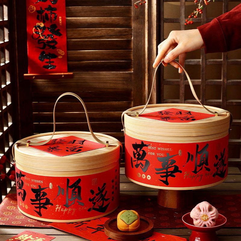 2025新年礼盒包装盒抱抱桶曲奇饼干零食糖果礼盒子空盒伴手礼批发