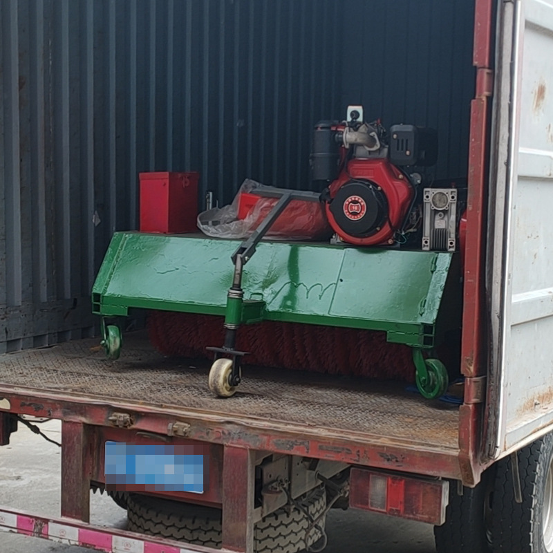 人造草坪梳草机 柴油草丝梳理机  SCJ-1.5型梳草机  草坪充沙机